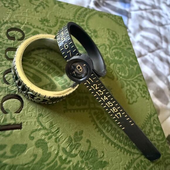 Gucci GG Marmont Ring size 9 - Picture 7 of 7
